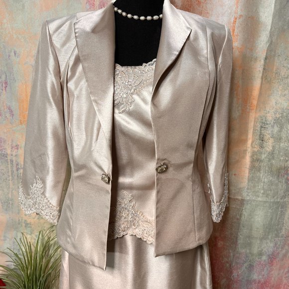 📌Cachet Beautiful Evening Dress w/ Jacket - Mother of the Bride - Formal - Ball - Picture 3 of 16